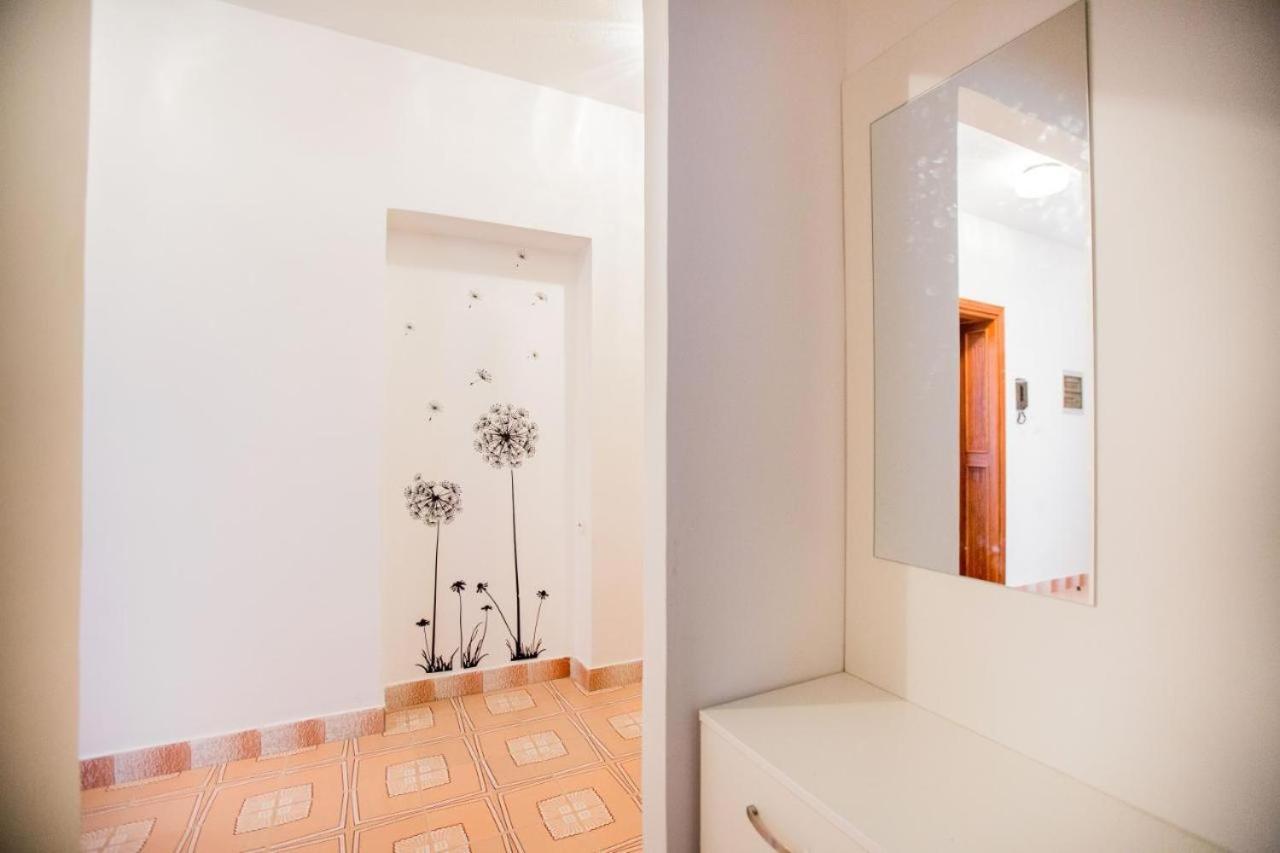 Apartmani M&S Podstrana Ngoại thất bức ảnh