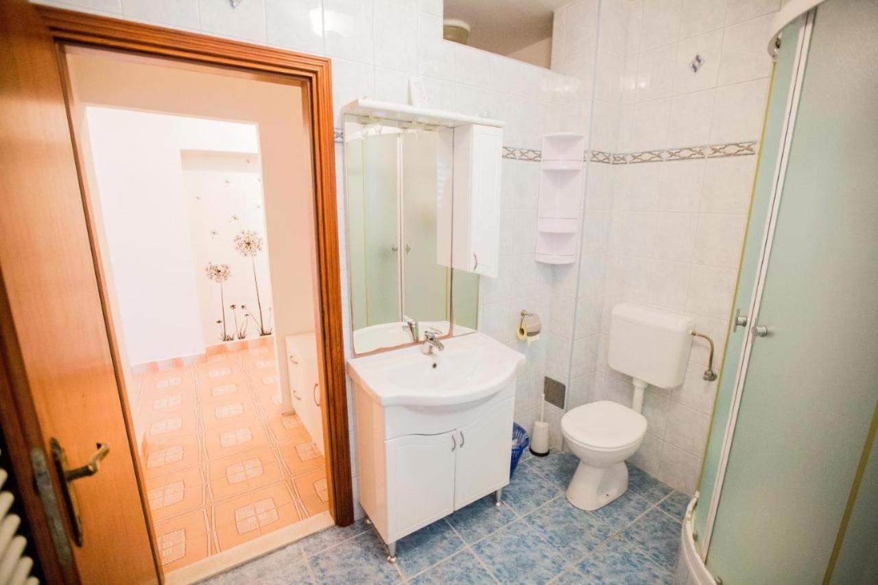 Apartmani M&S Podstrana Ngoại thất bức ảnh
